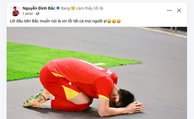 Tai nghe và biểu tượng hỗ trợ 24/7, đại diện cho dịch vụ chăm sóc khách hàng của daga68 thể thao